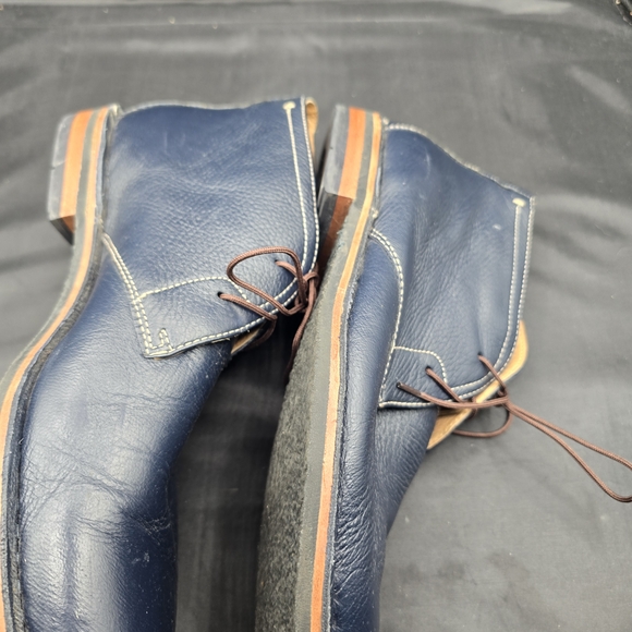 Trask Blue Chukka Boots Sleek and‎ Versatile
